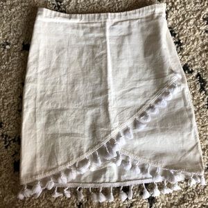 White wrap skirt with tassels